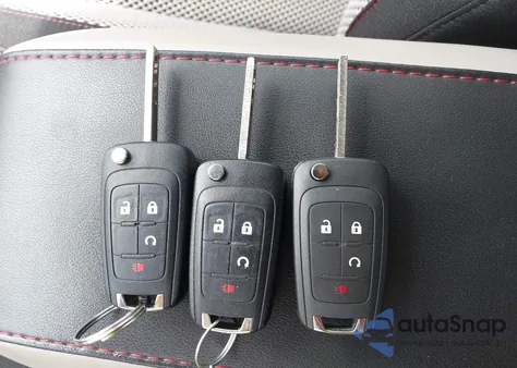 2011 Chevrolet Equinox 1Lt из США, поврежденный, VIN 2CNALDEC5B6272006